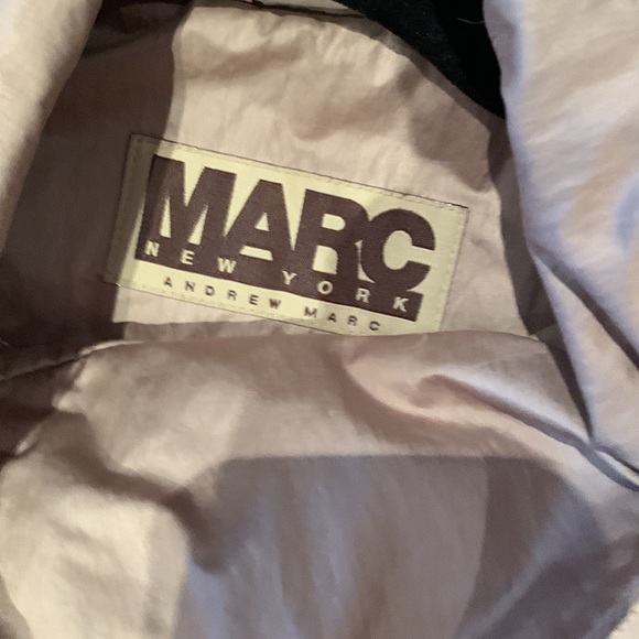 MarcNY Raincoat Trench coat in Gold - Picture 2 of 3